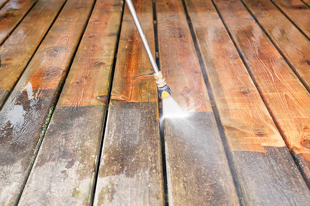 Pressure Washing Services for Businesses in Palm Beach Gardens, FL